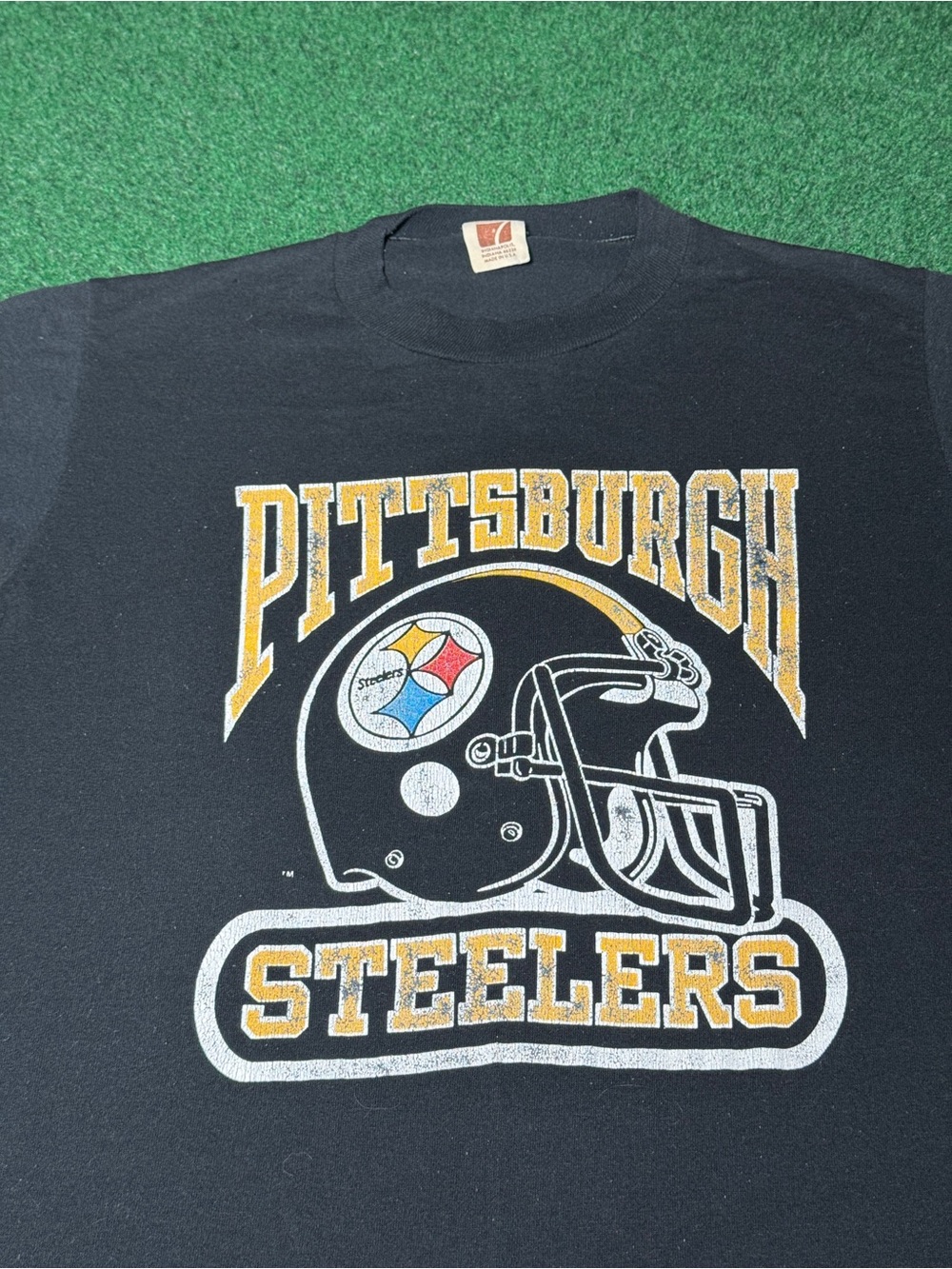 Vintage 70s 80s Pittsburgh Steelers Logo 7 T-shirt, Iconic Football (Medium)